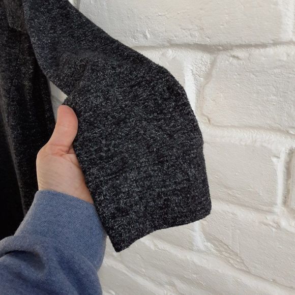 Soft Surroundings Top Womens Large Black Tunic Knit Sweater V Neck Long Sleeve. - Picture 5 of 5